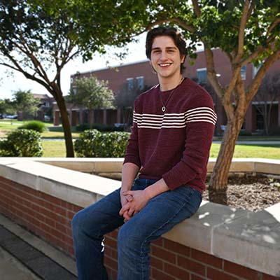Blinn psychology alum seeks to make a difference as a pediatric therapist